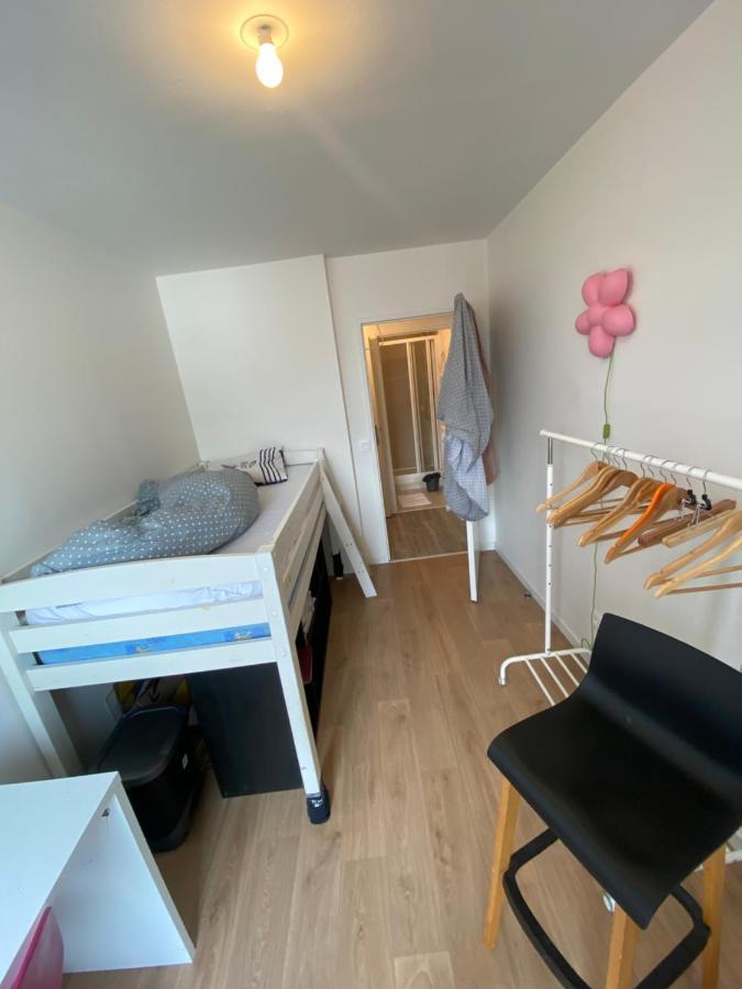 Super Chambre Avec Bureau Courcouronnes Екстер'єр фото