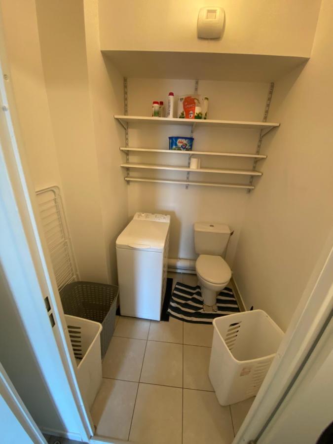 Super Chambre Avec Bureau Courcouronnes Екстер'єр фото